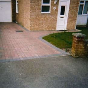 Brindle block paving Richards Way Harnham