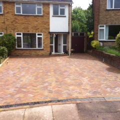 Autumn Gold block paving installation in Harnham