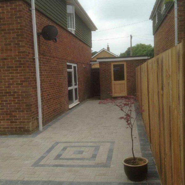 Block paving with brindle pattern - Southampton